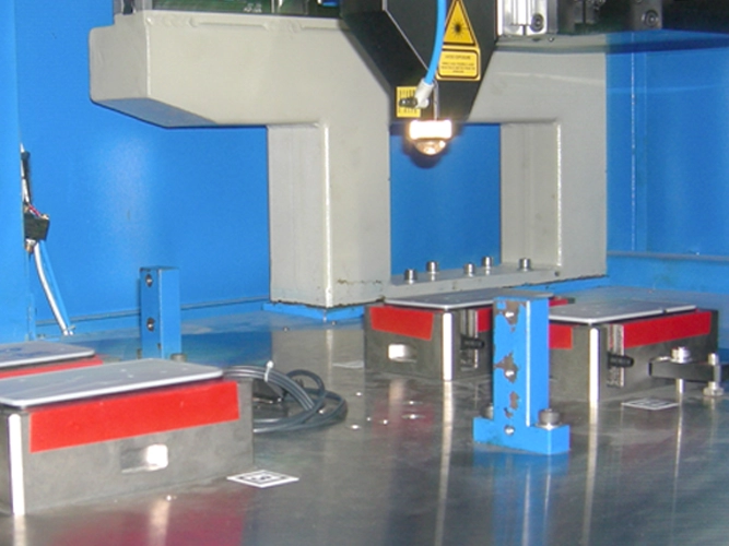 高光束质量激光器与灵活传输